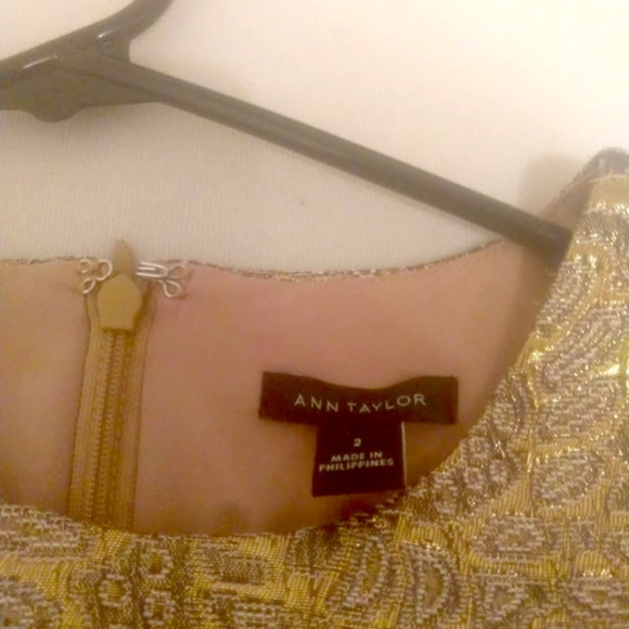 Golden Ann Taylor Sheath Dress - Picture 5 of 7